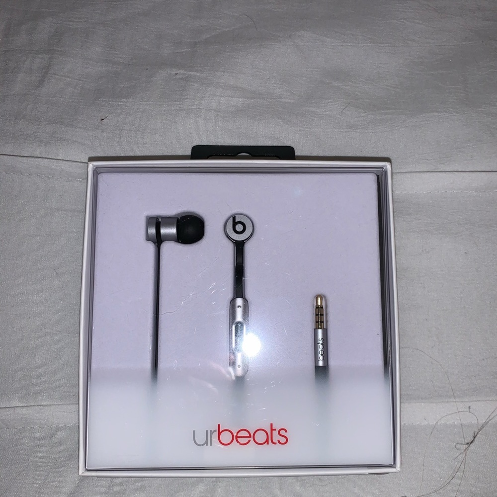 Brand new Beats by Dre earbuds.